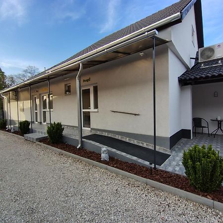 Csengő Vendégház Kiskoros Exterior foto