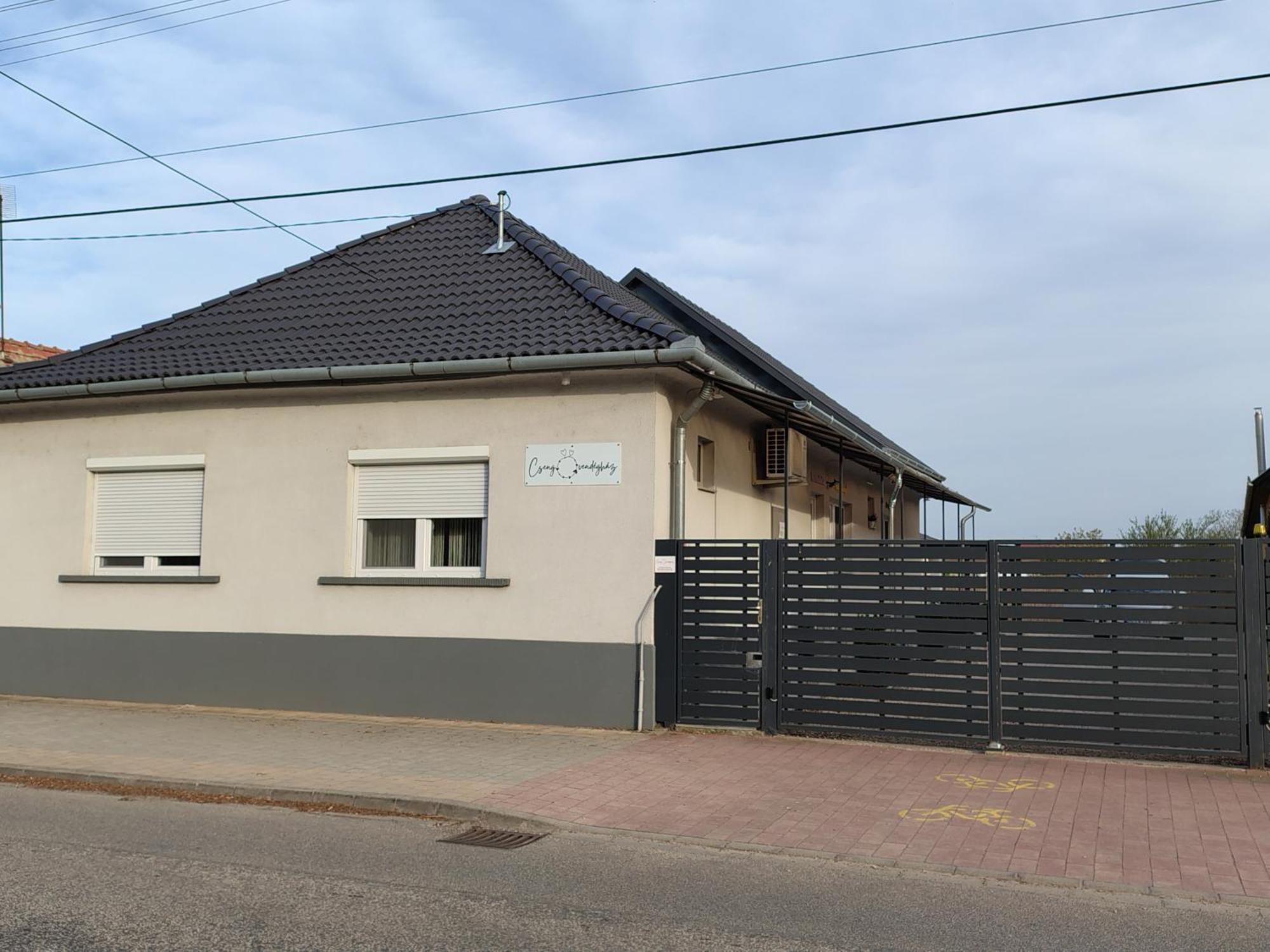 Csengő Vendégház Kiskoros Exterior foto